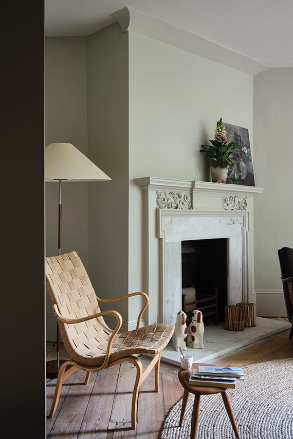 Ash Grey – Campione